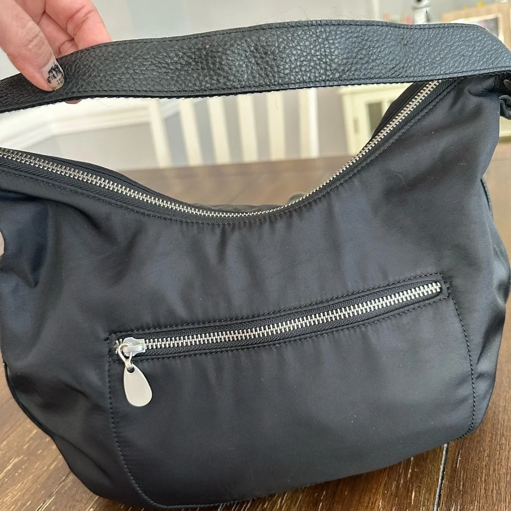 Baggallini hobo bag